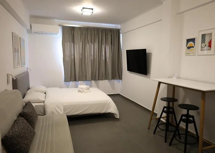Synathens II - Apartments & Studios